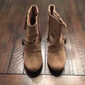 NWOT Blowfish Booties